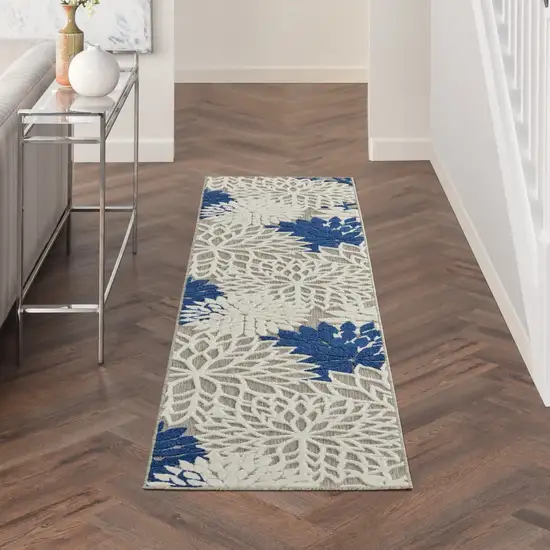 Ivory and Navy Indoor Outdoor Runner Rug Photo 5