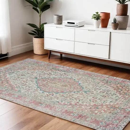 Ivory And Pink Oriental Area Rug Photo 1