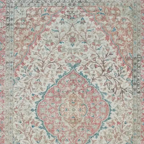 Ivory and Pink Oriental Area Rug Photo 4