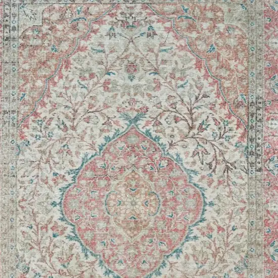 Ivory and Pink Oriental Area Rug Photo 4
