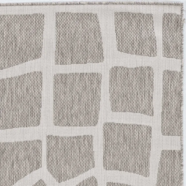 Ivory or Grey Polypropylene Area Rug Photo 1