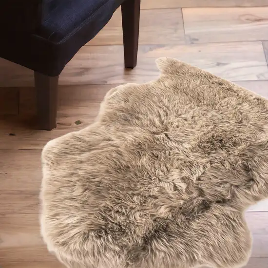 Latte New Zealand Natural Sheepskin Rug Photo 1