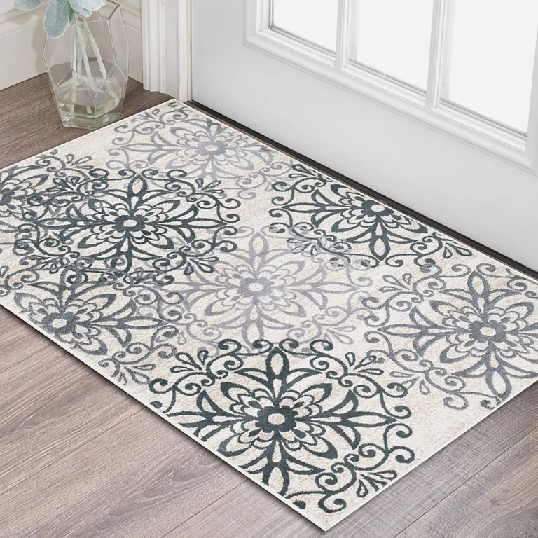 Medallion Power Loom Stain Resistant Area Rug Photo 5