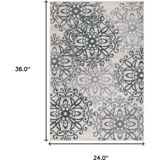 Medallion Power Loom Stain Resistant Area Rug Photo 6