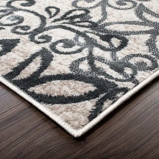 Medallion Power Loom Stain Resistant Area Rug Photo 3