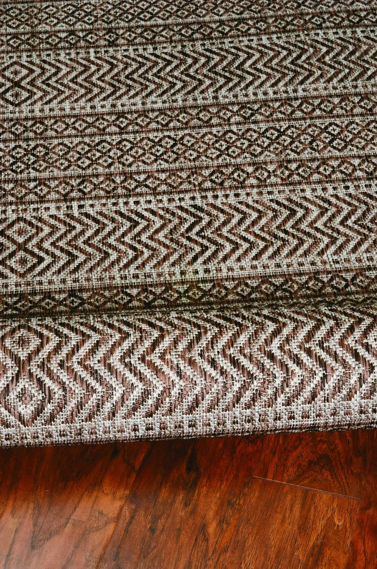 Mocha Geometric Patterns Indoor Area Rug Photo 3