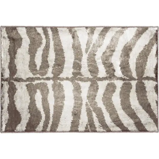 Mocha and Cream Zebra Print Shag Handmade Non Skid Area Rug Photo 5