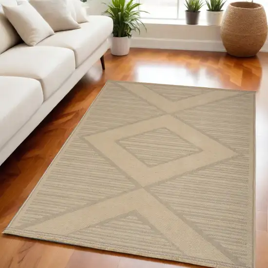 Natural And Beige Geometric Flatweave Non Skid Area Rug With Fringe Photo 1