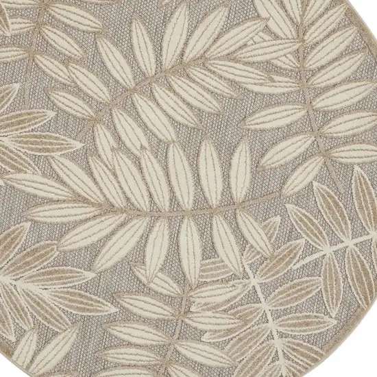 Natural Leaves Indoor Outdoor Area Rug Photo 8