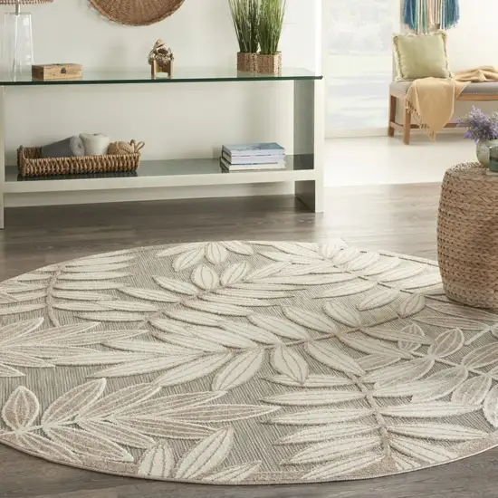 Natural Leaves Indoor Outdoor Area Rug Photo 7