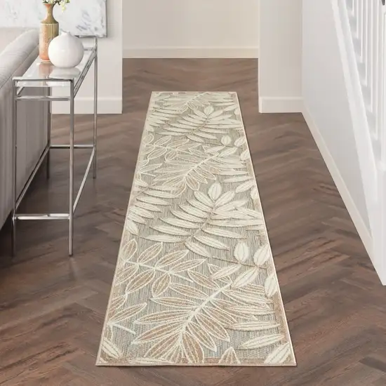 Natural Leaves Indoor Outdoor 12-ft Runner Rug Photo 6