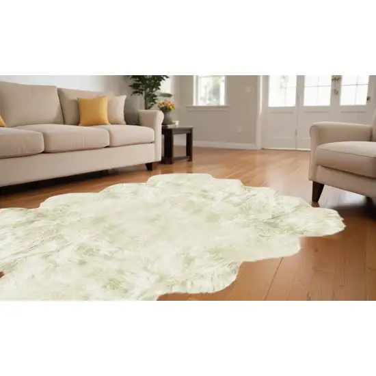 Natural New Zealand Sheepskin Area Rug Photo 1