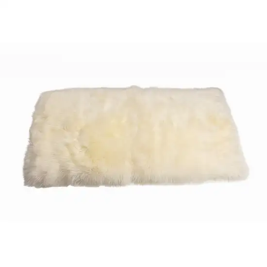 Natural Rectangular Sheepskin Area Rug Photo 1