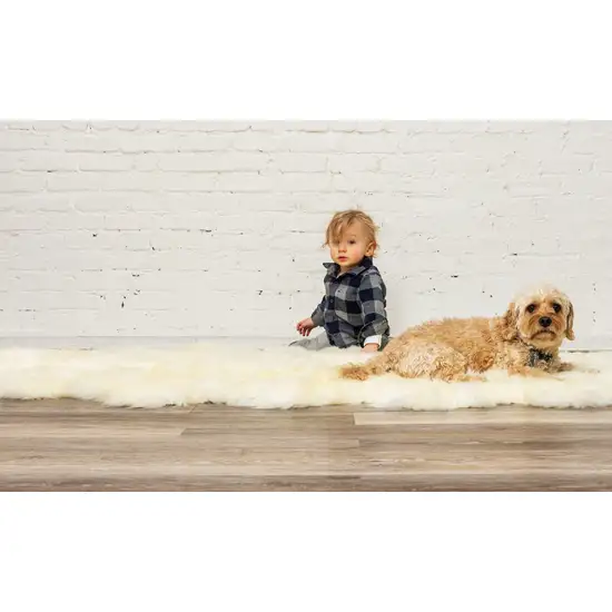 Natural Sheepskin Wool Area Rug Photo 3