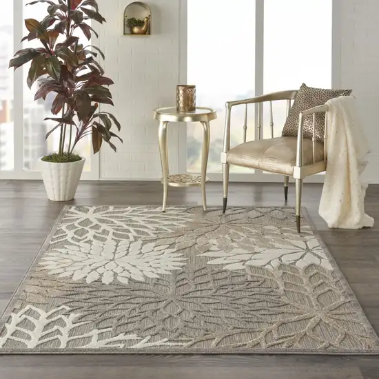 Gray And Ivory Floral Indoor Outdoor Area Rug Photo 3