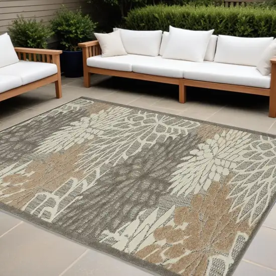 Gray And Ivory Floral Indoor Outdoor Area Rug Photo 2