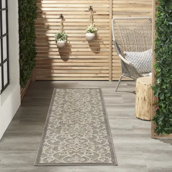 Gray And Ivory Floral Indoor Outdoor Area Rug Photo 4