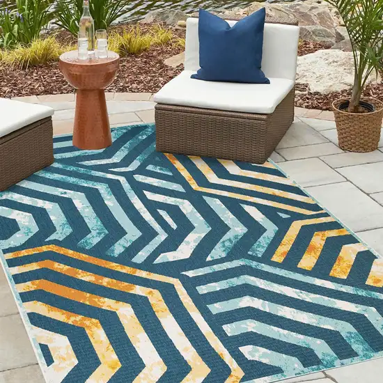 Navy Blue- Cream Geometric Stain Resistant Indoor Outdoor Area Rug Photo 4