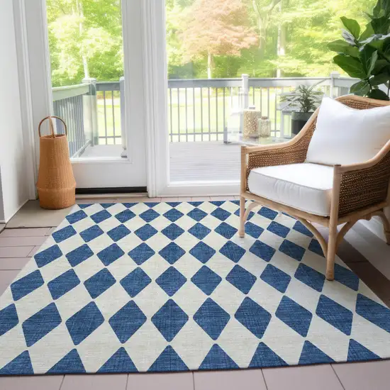 Navy Blue And Ivory Geometric Washable Indoor Outdoor Area Rug Photo 8