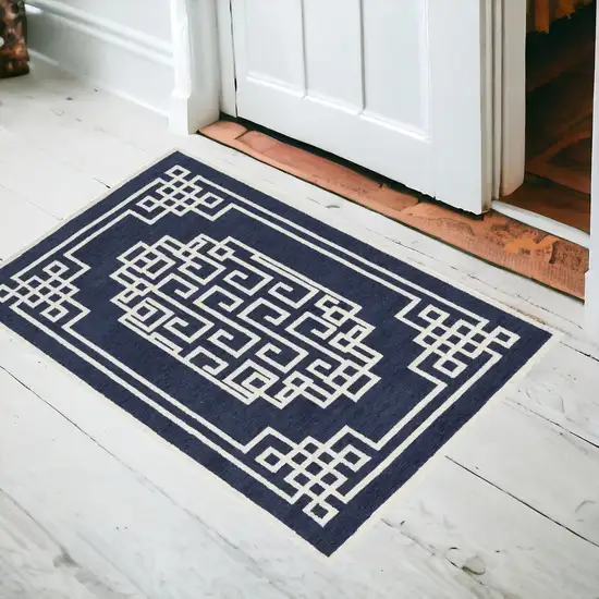 2'X4' Navy Blue Ivory Hand Tufted Greek Key Medallion Indoor Accent Rug Photo 2