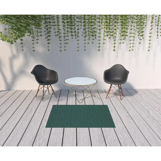 Navy Geometric Stain Resistant Indoor Outdoor Area Rug Photo 2