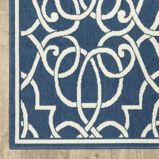 Navy Geometric Stain Resistant Indoor Outdoor Area Rug Photo 5