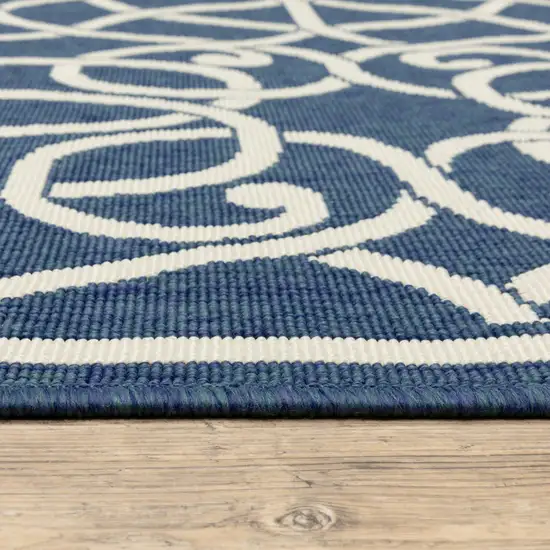 Navy Geometric Stain Resistant Indoor Outdoor Area Rug Photo 3