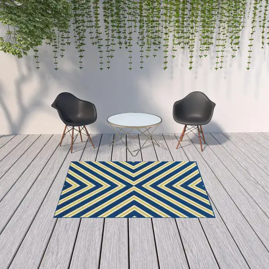 Navy Geometric Stain Resistant Indoor Outdoor Area Rug Photo 2