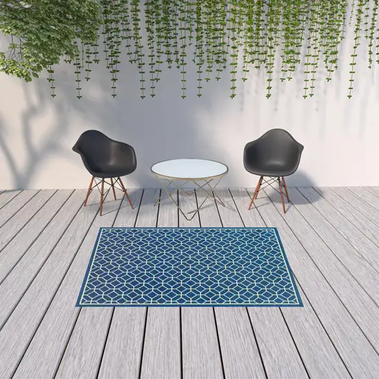 Navy Geometric Stain Resistant Indoor Outdoor Area Rug Photo 2