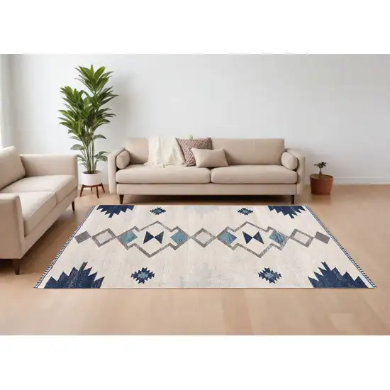 Cream Southwestern Dhurrie Area Rug Photo 1