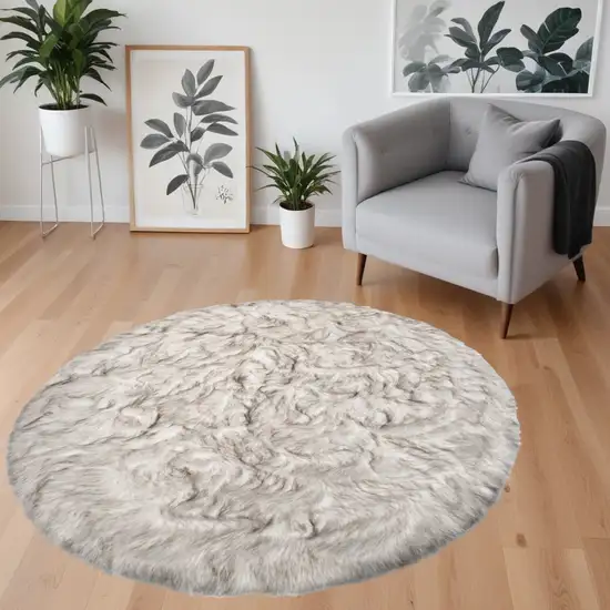 6' X 6' Ombre Chocolate Round Faux Fur Washable Non Skid Area Rug Photo 1