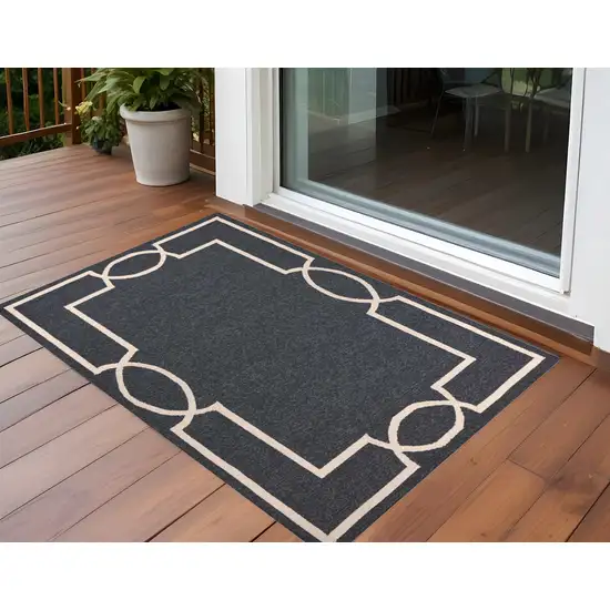 Gray and Ivory Handmade Indoor Outdoor Area Rug Photo 1