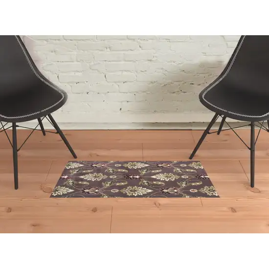 2'X3' Plum Machine Woven Floral Traditional Indoor Accent Rug Photo 2