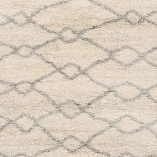 Gray and Ivory Area Rug Photo 5