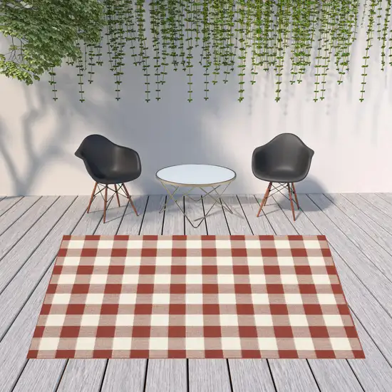 Red Geometric Stain Resistant Indoor Outdoor Area Rug Photo 2