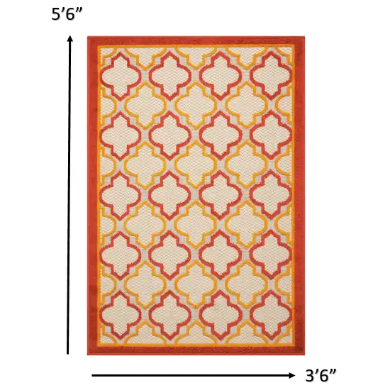 Red Trellis Indoor Outdoor Area Rug Photo 2