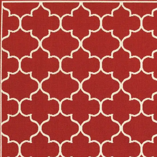 Red and Ivory Trellis Indoor Outdoor Area Rug Photo 4