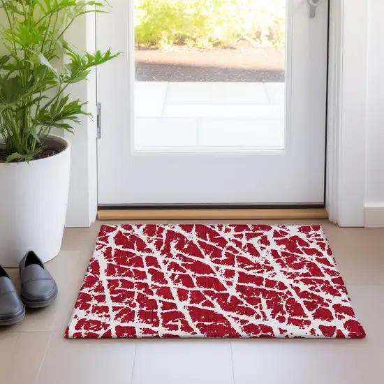 Red and White Abstract Washable Non Skid Indoor Outdoor Area Rug Photo 9