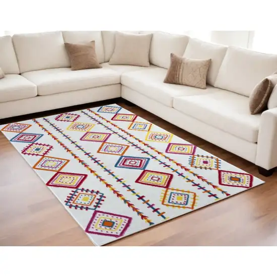 Red and White Diamonds Array Area Rug Photo 1