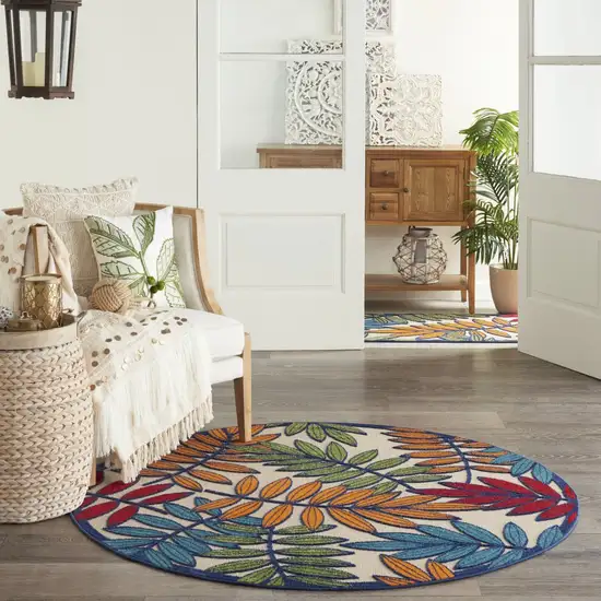 Round Multicolored Leaves Indoor Outdoor Area Rug Photo 6