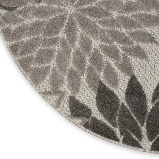 Gray Round Floral Indoor Outdoor Area Rug Photo 4