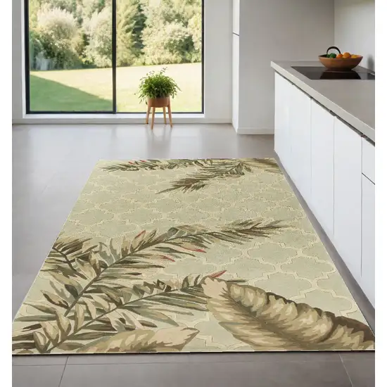 Sage Green Hand Tufted Tropical Quatrefoil Indoor Area Rug Photo 1