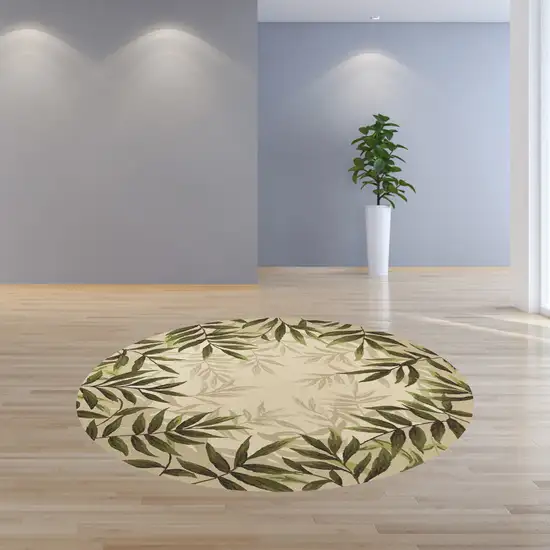 Sand Beige Hand Hooked UV Treated Bordered Coastal Sea Grass Round Indoor Outdoor Area Rug Photo 4