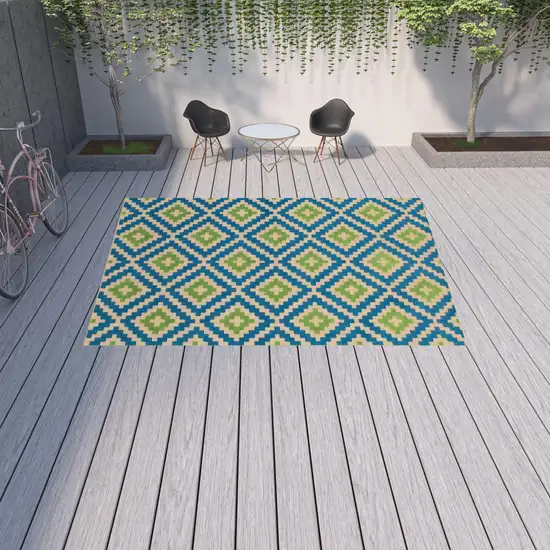 Sand Geometric Stain Resistant Indoor Outdoor Area Rug Photo 2