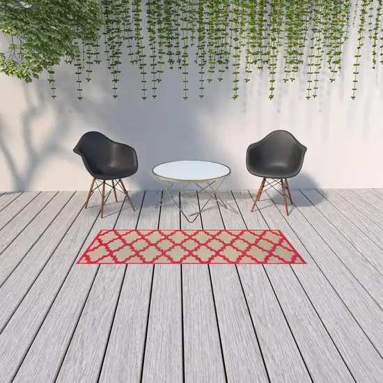 Sand Geometric Stain Resistant Indoor Outdoor Area Rug Photo 2