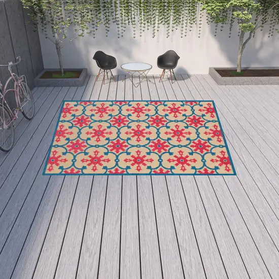 Sand Oriental Stain Resistant Indoor Outdoor Area Rug Photo 2