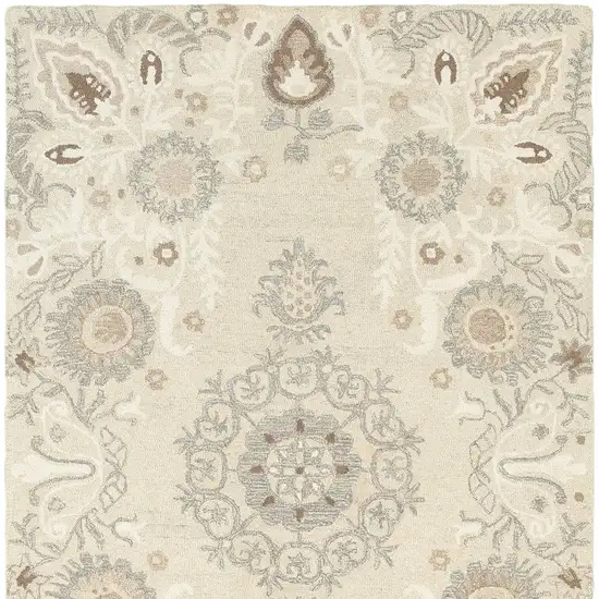 Sand Wool Floral Hand Tufted Area Rug Photo 4