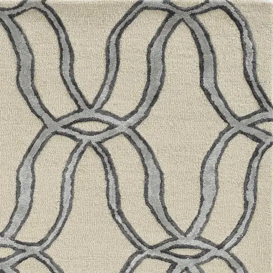 Silver Ivory Hand Tufted Vermicular Indoor Area Rug Photo 4