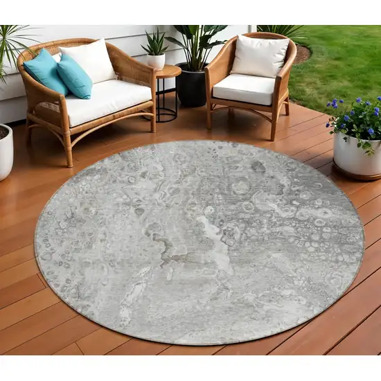 Silver Round Abstract Washable Non Skid Indoor Outdoor Area Rug Photo 1