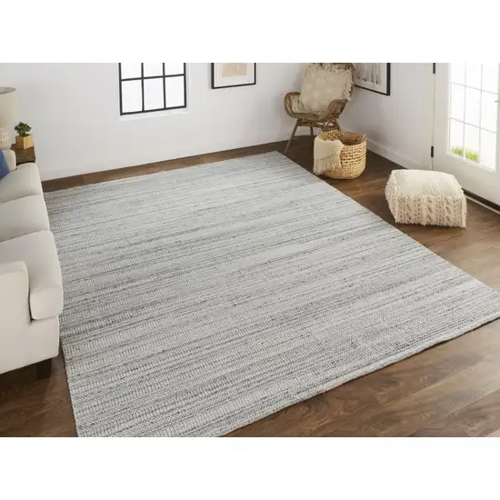 Silver Wool Hand Woven Stain Resistant Area Rug Photo 6